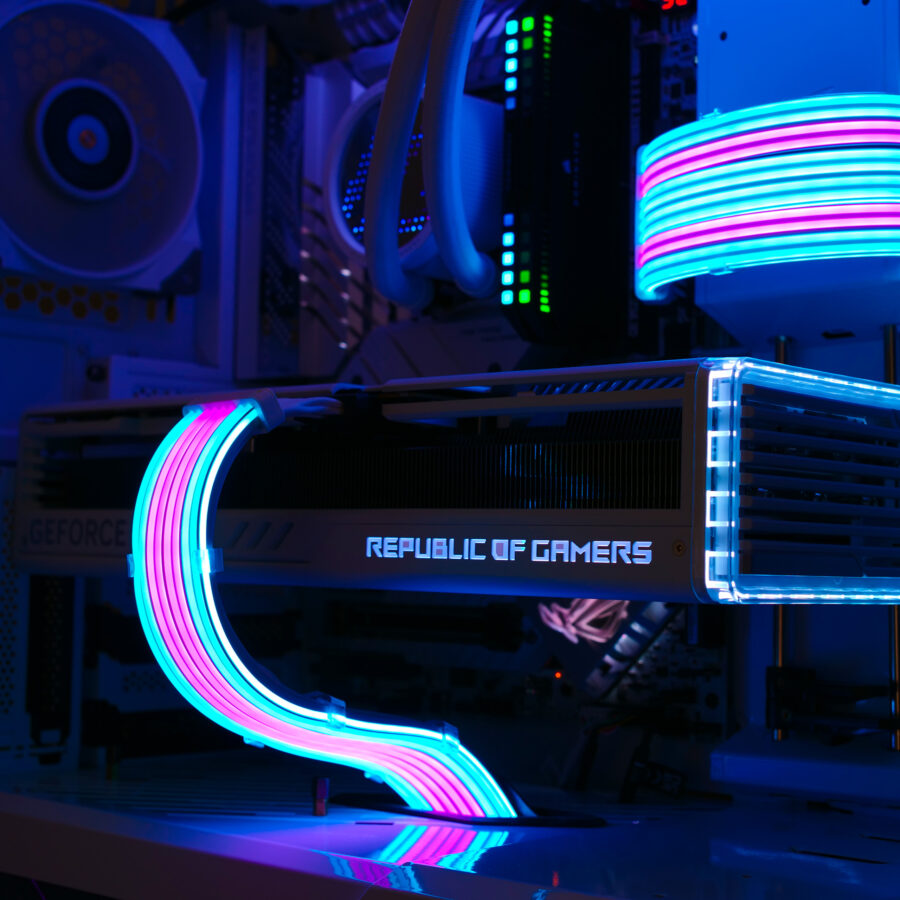 LIAN LI STRIMER PLUS V2 12VHPWR RGB GPU EXTENSION CABLE - Image 2